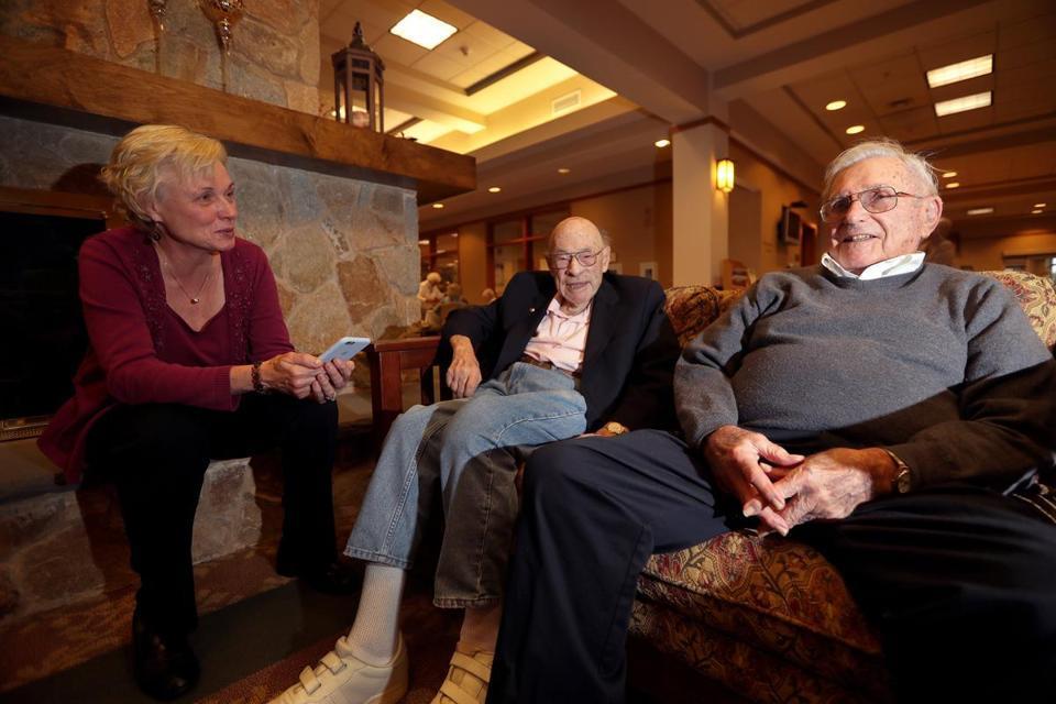 Eileen McIntyre with veterans